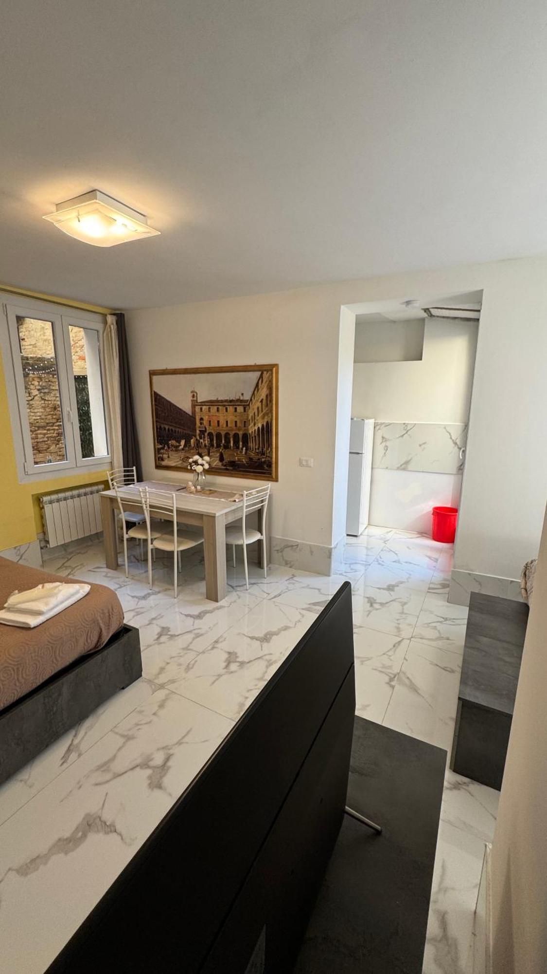 Calle De Le Pazienze Apartments Venice Exterior photo